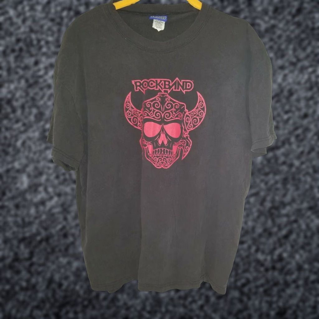 Etro Vintage Retro Rock Band Video Game Mens L T Shirt Hoodie Sweatshirt | PrintMintTees.com
