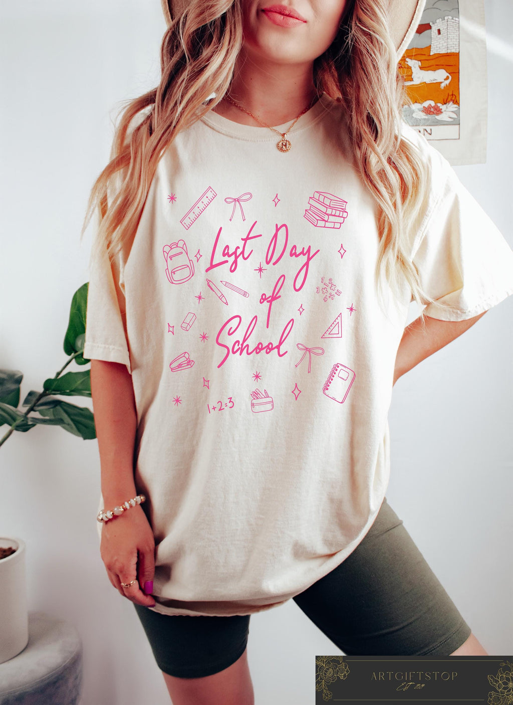 Last Day School Teacher End School Retro Comfort School Summer Break End School Year Tee (2)