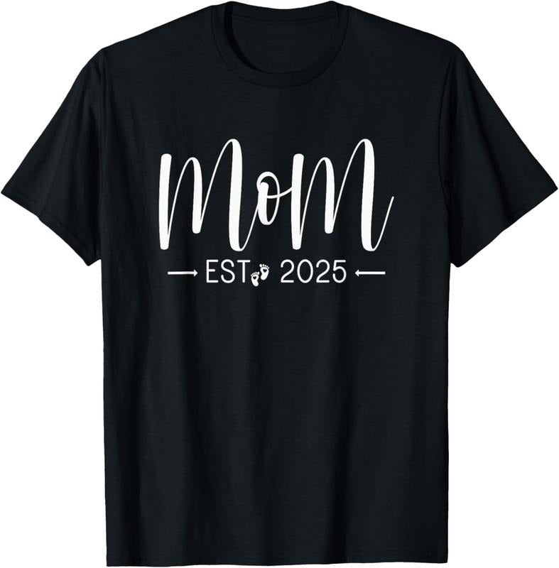 100% Cotton Mom Est 2025 New Mom and Dad Matching Mom To Be 2025 T-Shirt Hoodie, Sweatshirt | PrintMintTees.com