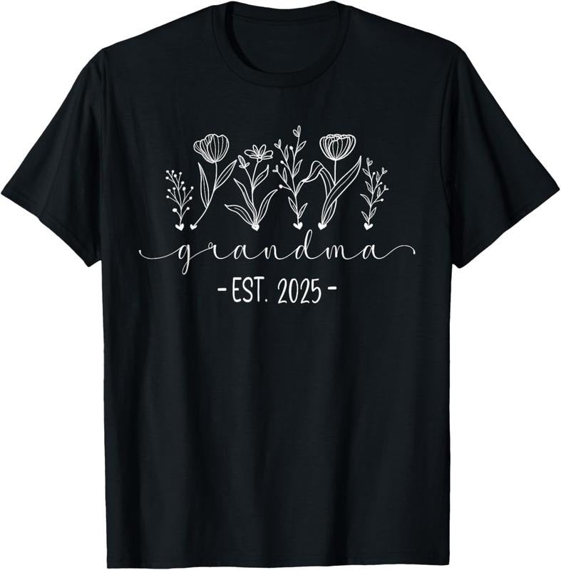 100% Cotton Promoted To Grandma 2025 Pregnancy Floral New Grandma 2025 T-Shirt Hoodie, Sweatshirt | PrintMintTees.com