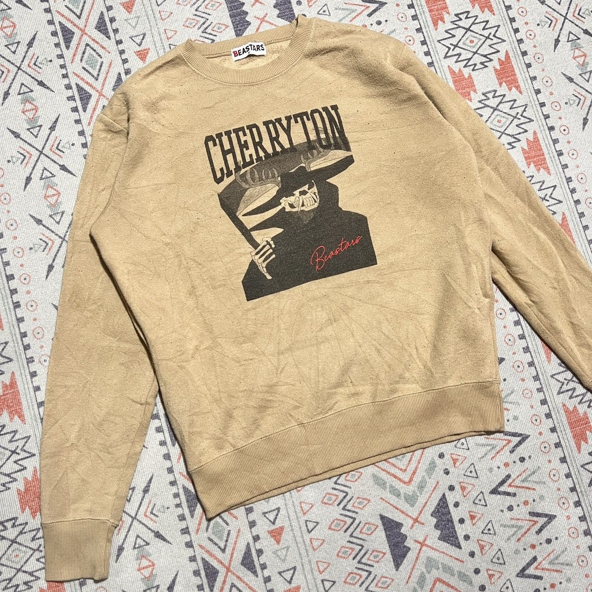 Expert Horror Horror Graphics Sweatshirt Thrashed Condition Shirt Hoodie | PrintMintTees.com