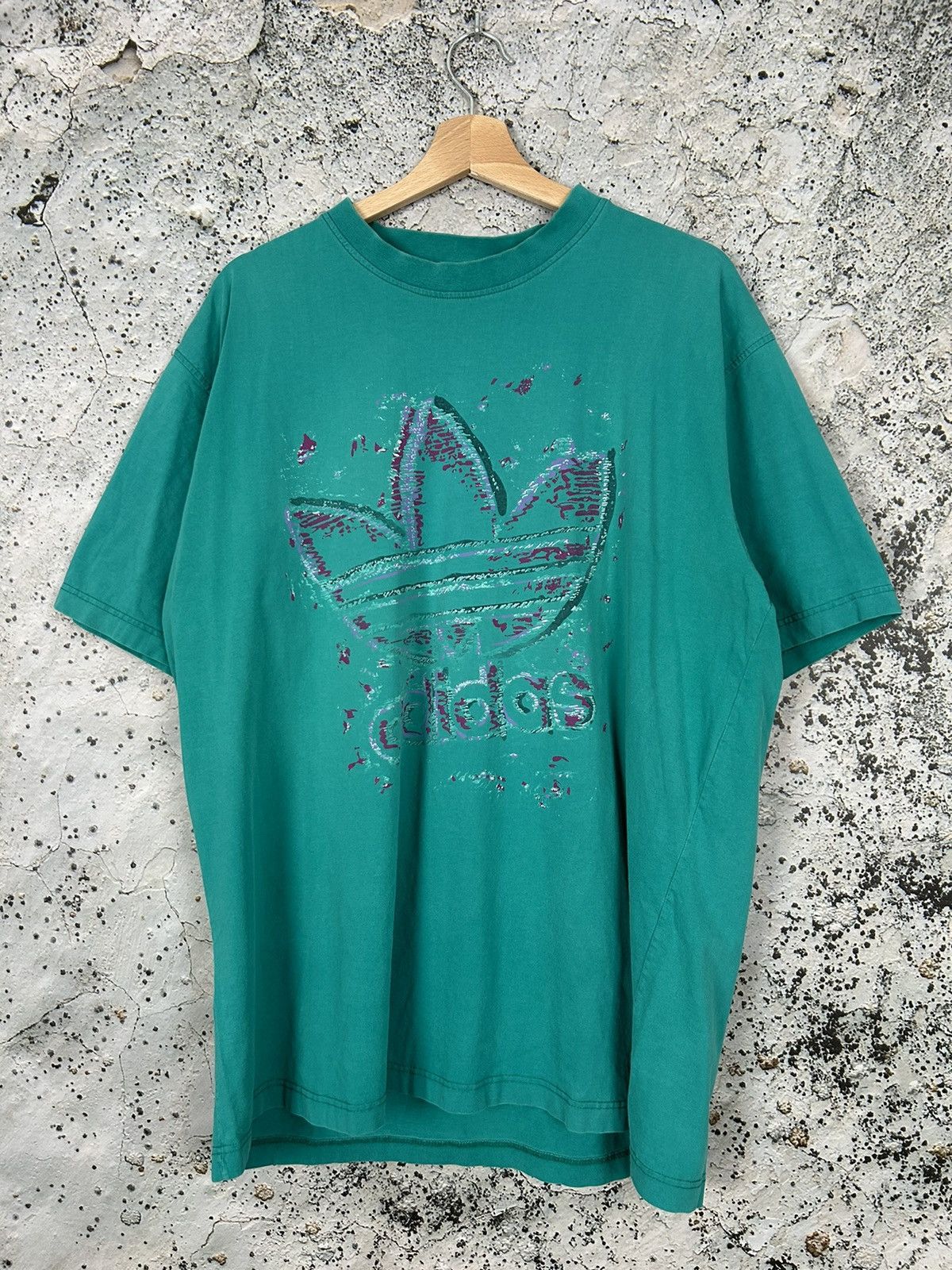 Vintage Adidas Originals 90s Retro Graphic Tee Streetwear Hoodie Sweatshirt | PrintMintTees.com