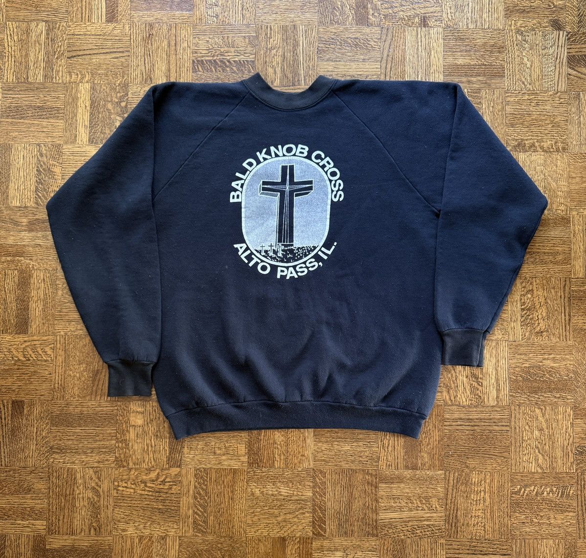 Vintage 90s Bald Knot Cross Graphic Crewneck Sweatshirt Shirt Hoodie | PrintMintTees.com