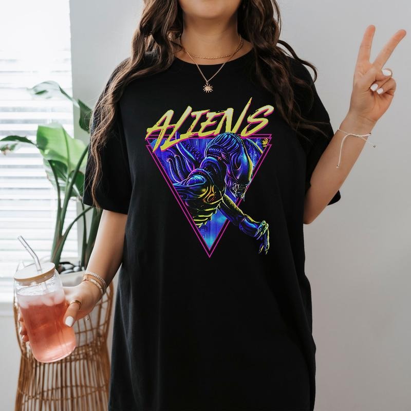 Aliens Movie Shirt Xenomorph Halloween Horrow Scaary Shirt Horrow Halloween Shirt Halloween Party Shirt Hoodie Sweatshirt