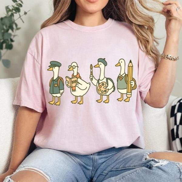 Back to School Goose Shirt, Funny Goose School Shirt, Retro Teacher, Teacher Life, 1st Day of School, School Vibes Hoodie...