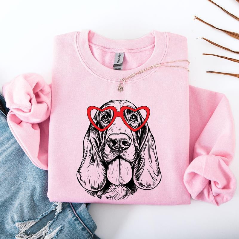 Basset Hound , Dog Lover Apparel, Pet, Dog Breed, Cute Sweatshirt, Crew Neck, Women's, Crewneck Shirt Hoodie