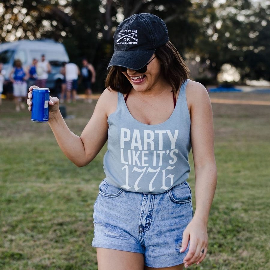 Women's Party Like It 1776 Boyfriend Flowy Tank - Stonewash Denim