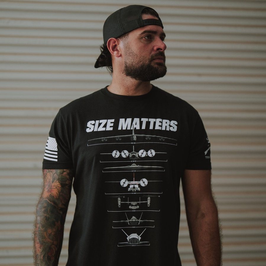Cockpit Size Matters T-Shirt - Black