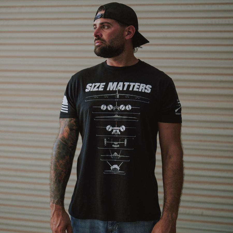 Cockpit Size Matters T-Shirt - Black
