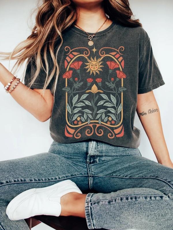 Bohemian style wildflower T-shirt, Bohemian style Art Nouveau floral T-shirt, natural style shirt, mysterious style shirt...