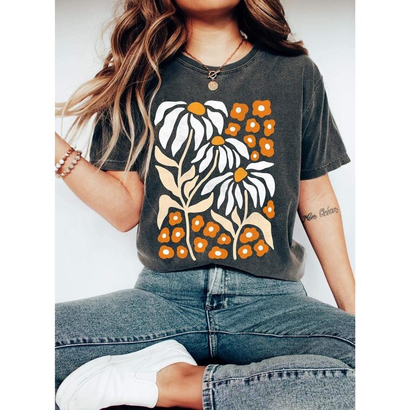 Boho Botanical Daisy Art Nouveau Floral T-Shirt Hoodie Sweatshirt | PrintMintTees.com