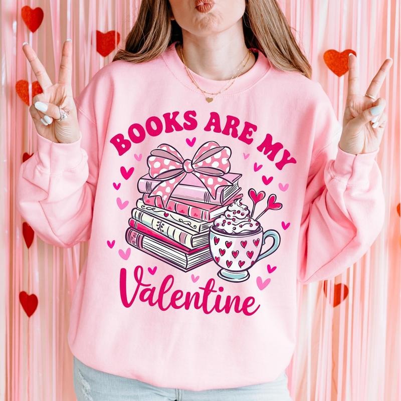 Book Lover Xoxo Sweatshirt, Reading Bookish Valentine Sweatshirt, Valentine day Gifts, Gift For Girlfriend Shirt Hoodie