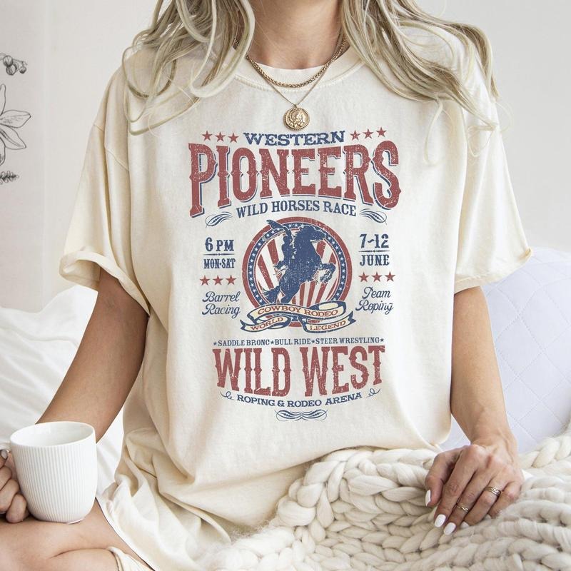 Bronco Riding, Wild Horse Race, Cowboy, Cowgirl, Tshirt, Women's Crew Neck, Crewneck Hoodie, Sweatshirt | PrintMintTees.com