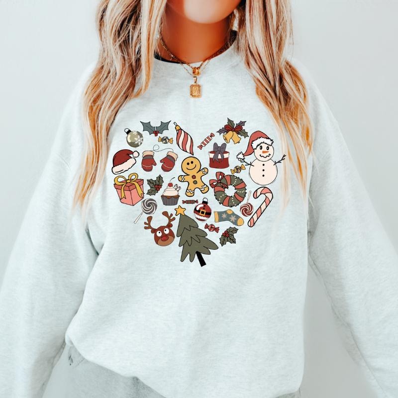 CHRISTMAS HEART DOODLES CREWNECK (Crewneck Sweatshirt, Unisex Fit, Causal Sweatshirt for Christmas, Christmas Holiday...