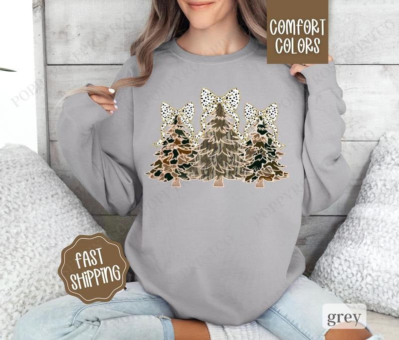 Camo Christmas Sweatshirt Comfort Colors, Country Christmas Sweater,  Womens Holiday Hunting Crewneck T-Shirts, Hoodie