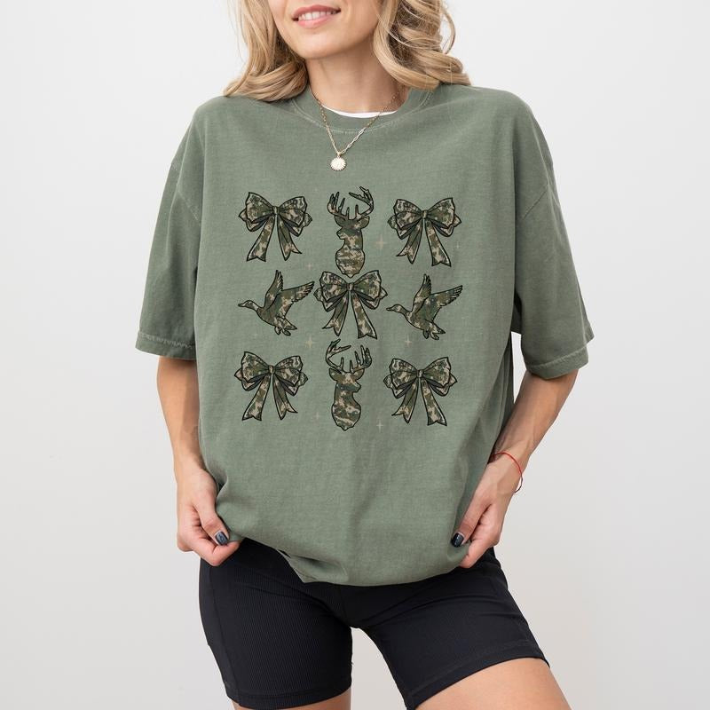 Camo Coquette Bow Mallard Hunting Shirt Comfort Colors, Camouflage Hooded Tshirt for Deer Hunter, Duck Hunt Tees for...