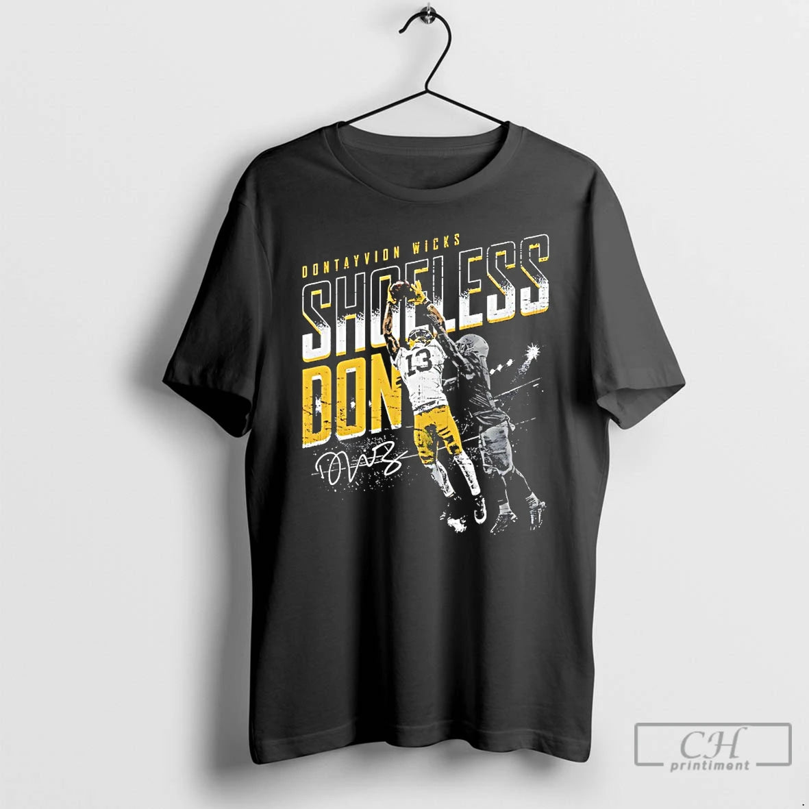 Classic Dontayvion Wicks Green Bay Packers Shoeless Don Catch Signature T-Shirts, Hoodie, Sweatshirt | PrintMintTees.com