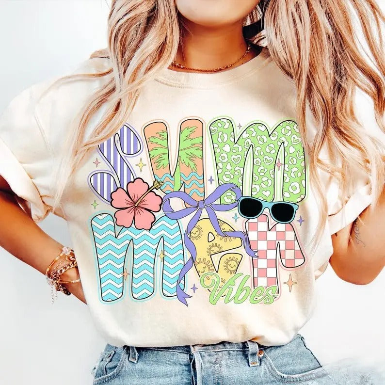 Coquette Summer Vibes Tshirt, Preppy Summer Shirt, Retro Beach Tee, Trendy Summer T-Shirt Top Womenswear Hoodie Sweatshirt
