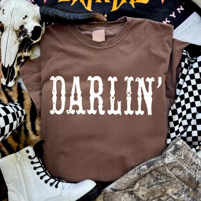 DARLIN' Tshirt, Country Girl Shirts, Nashville Tee, vintage crewneck sweatshirts, western outfit women, cowgirl outfits,...