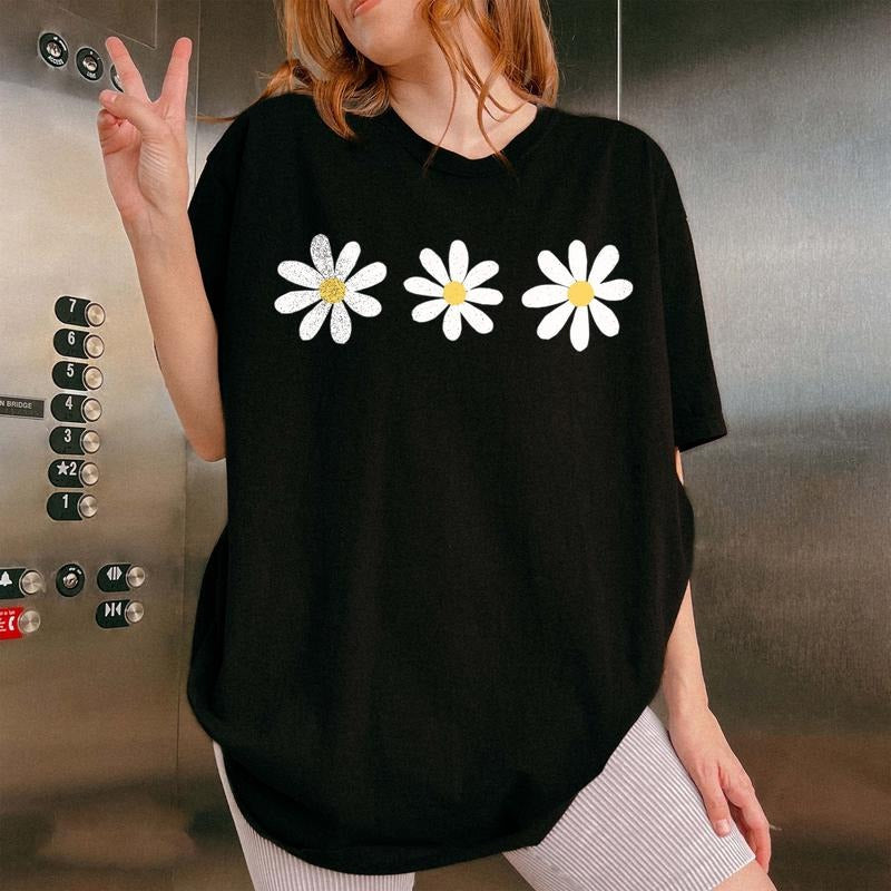 Daisy Shirt, Wildflower Shirt, Floral Shirt Gift, Birth Month Flower, Gift For Sister, Summer Shirt, Daisy Women Shirt...