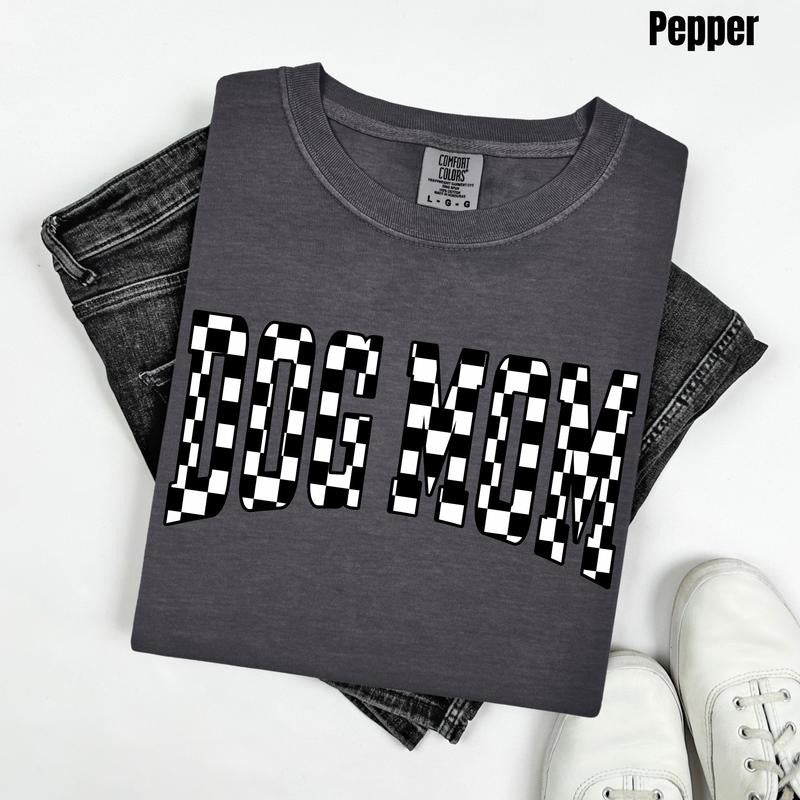 Dog Mom Black Checker Comfort Colors T-Shirt 'NLB' Hoodie, Sweatshirt | PrintMintTees.com