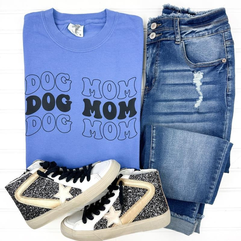 Dog Mom Comfort Colors T-Shirt Hoodie Sweatshirt | PrintMintTees.com