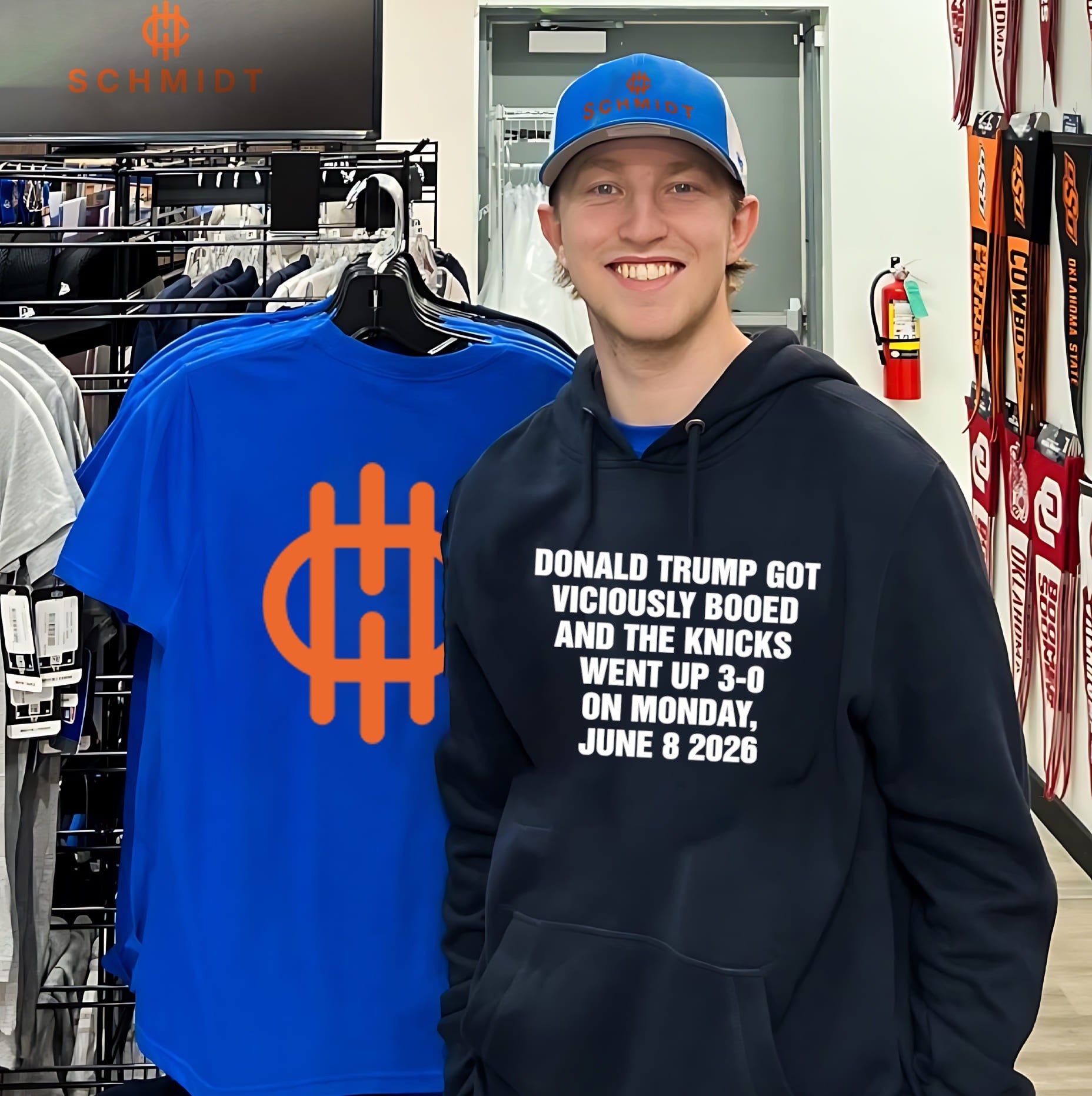 Donald Trump got viciously booed on the day the basketball team went up 3-0 Knicks shirt