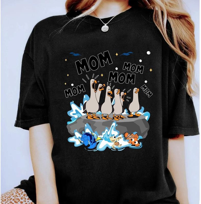 Duck Mom Sweatshirt Tshirt, Mother's Day Duck Mom Shirt, Mother's Day Gift Hoodie | PrintMintTees.com
