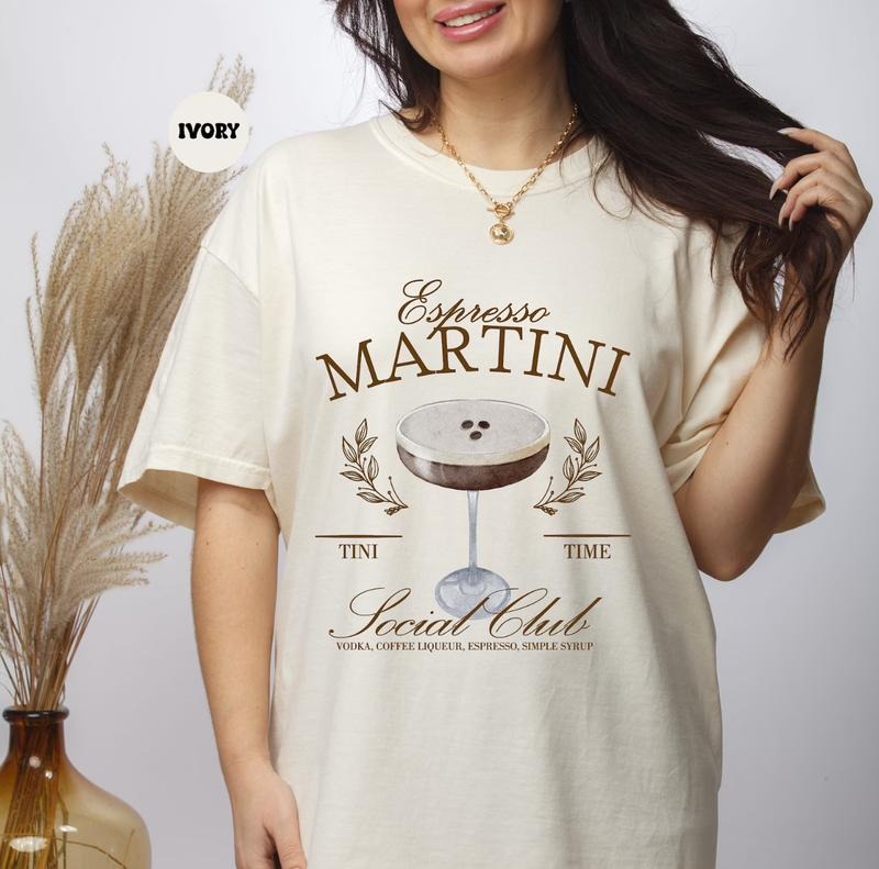 Espresso Martini Cocktail Club Shirt Old Money Aesthetic 2000s Clothing Retro Y2K Shirt 90s Nostalgia Downtown Girl Top...