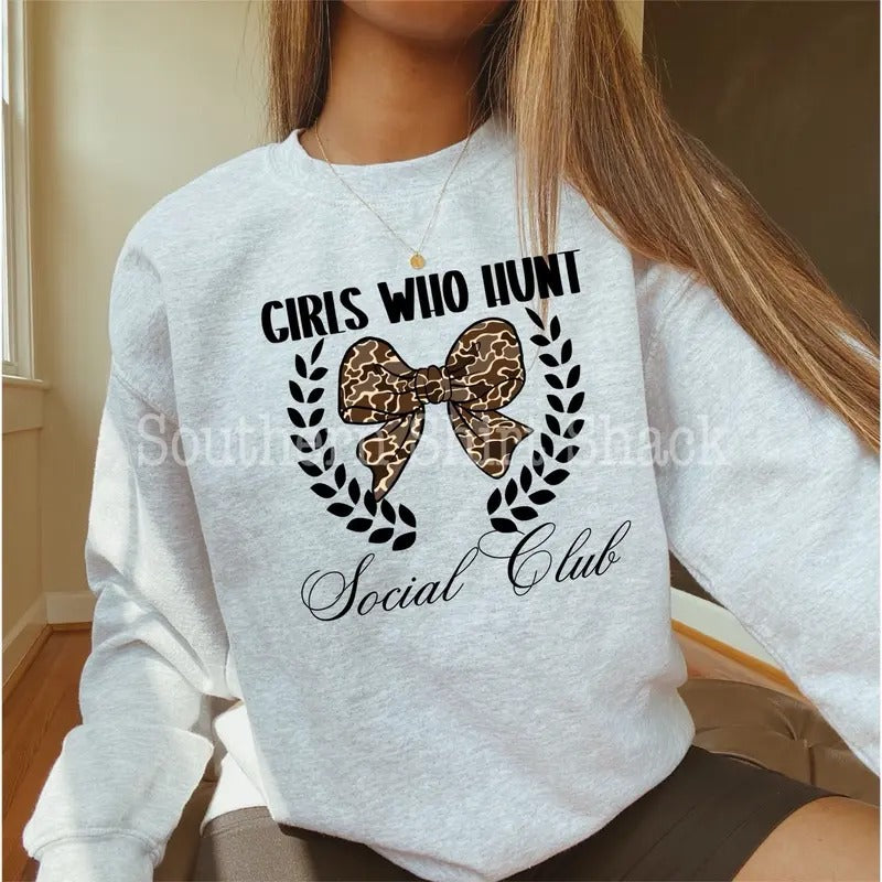 Girls who Hunt Camo Bow sweatshirt Shirt Hoodie | PrintMintTees.com