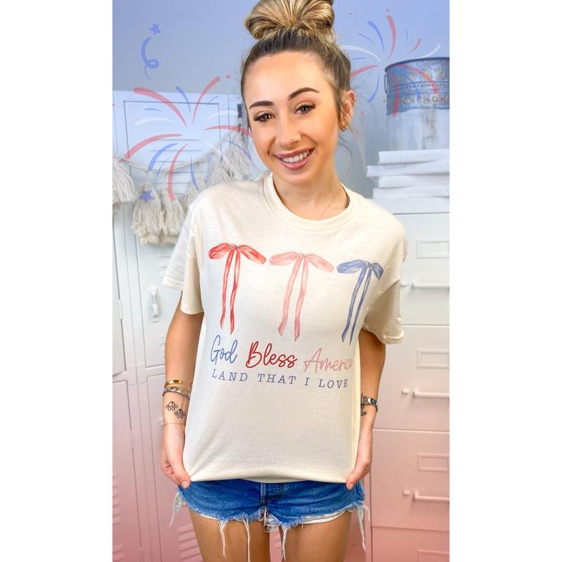 God Bless America Land That I Love Graphic T-Shirt Hoodie Sweatshirt | PrintMintTees.com