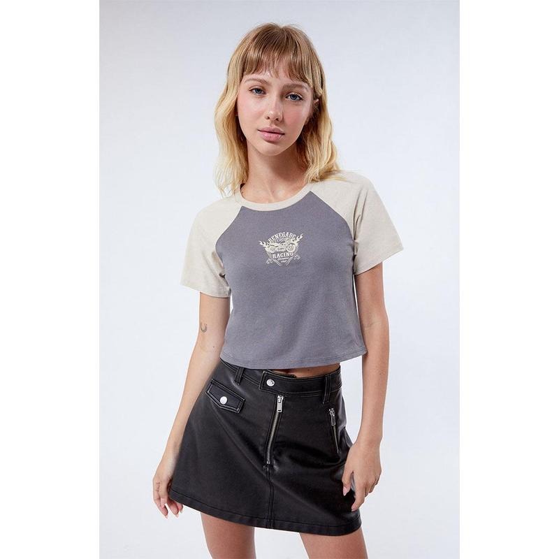 Golden Hour Women's Renegade Racing Raglan T-Shirt Hoodie Sweatshirt | PrintMintTees.com