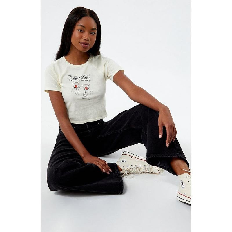 Golden Hour Women's The Tipsy Club Raglan T-Shirt Hoodie, Sweatshirt | PrintMintTees.com