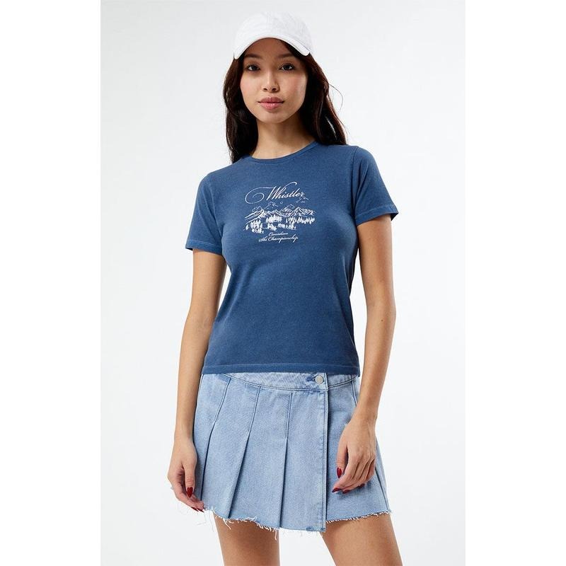 Golden Hour Women's Whistler Canadian Ski Championship T-Shirt Hoodie, Sweatshirt | PrintMintTees.com