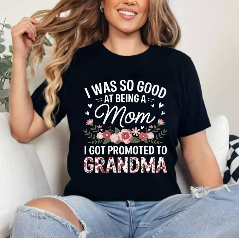 Grandma Art For Mom Women Grandmother Promoted To Grandma T-Shirt [Unisex Cotton, Short Sleeve, Crewneck, Top Womenswear]...