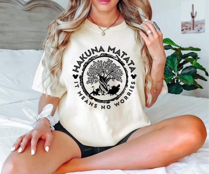 Hakuna Matata Animal Kingdom Tshirt Lion King Simbba Timonn Pumbbaa Zazu Tee and Sweatshirt Mom and Dad Family Vacation...