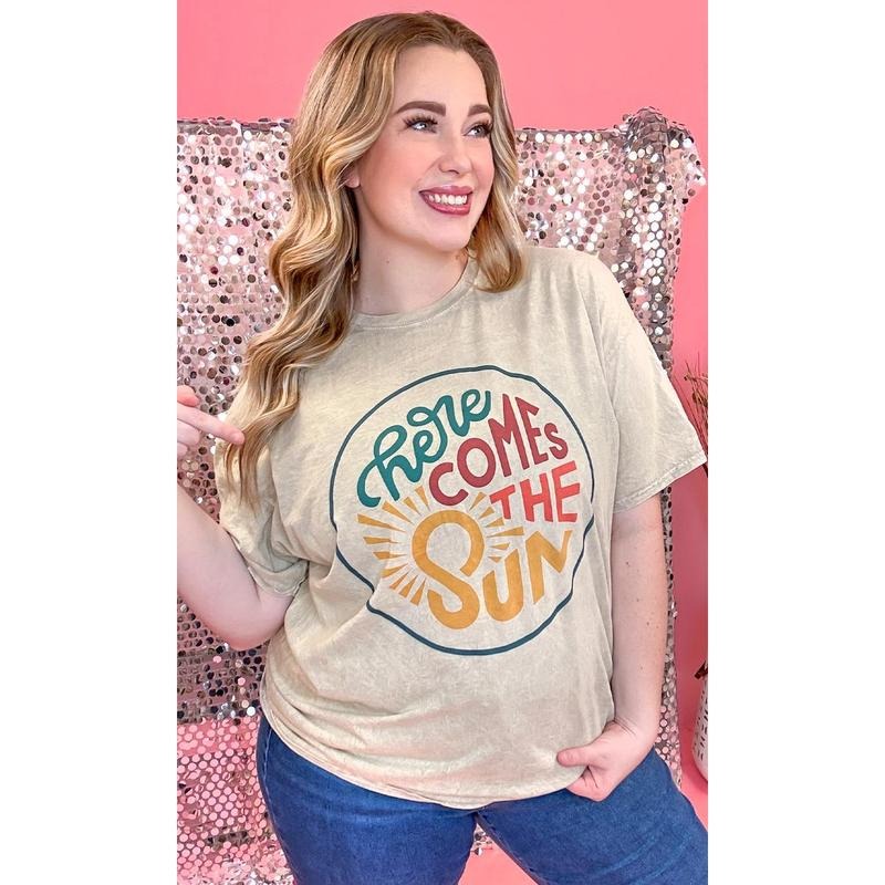 Here Comes the Sun Mineral Washed Shirt Hoodie Sweatshirt | PrintMintTees.com