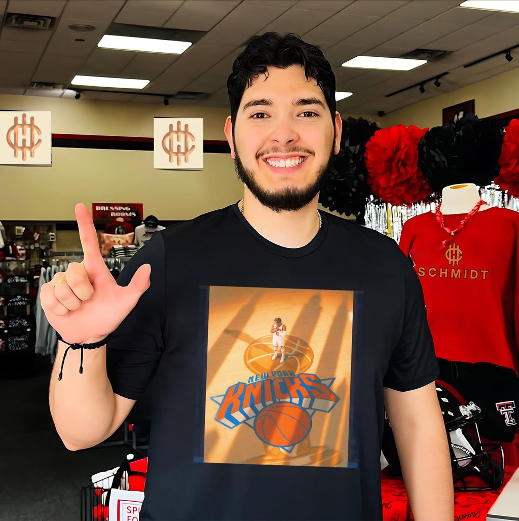 Jalen Brunson New York Knicks posing vintage shirt