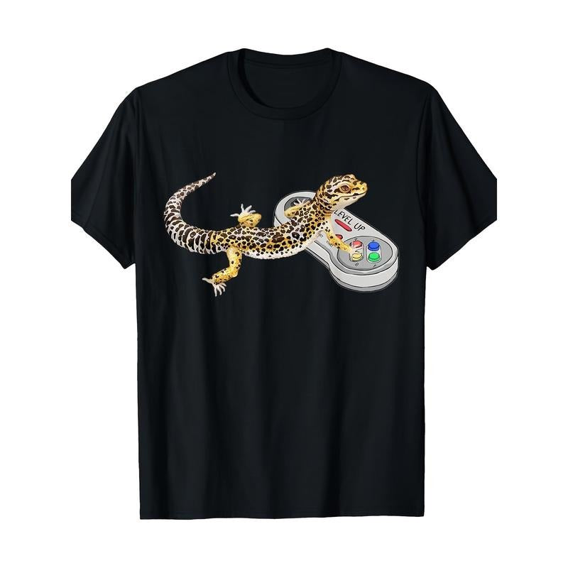 Leopard Gecko Playing Video Game Lizard &amp; Reptiles Gamers T-Shirt-220g made in usa Hoodie Sweatshirt | PrintMintTees.com