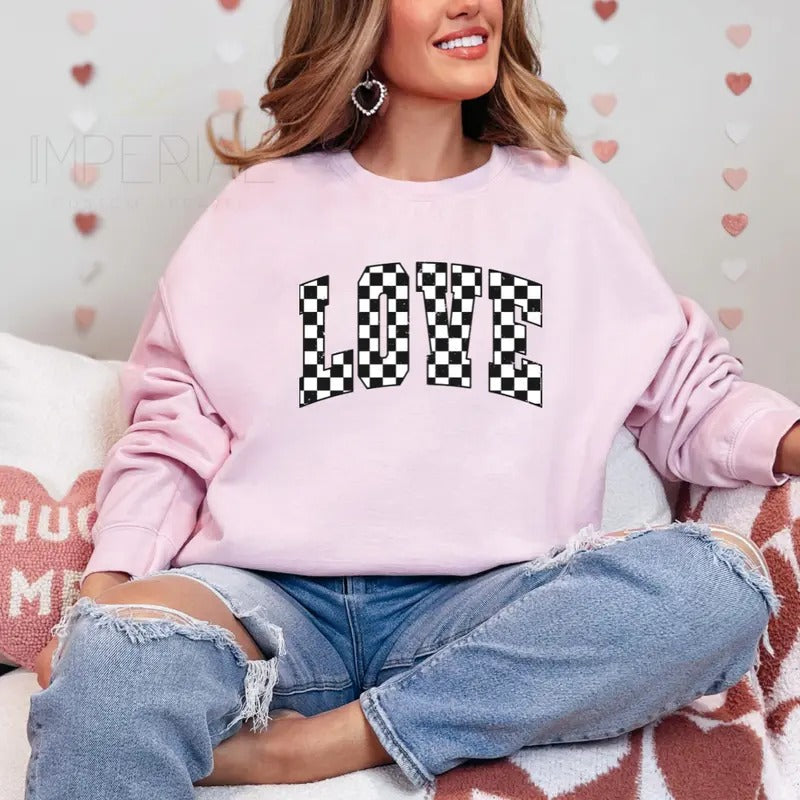 Love Checkered Sweatshirt, Valentine's Day Shirt , Cute VDay Tee, Cute Valentine's Day 2025 Sweatshirt, Valentine's Day...