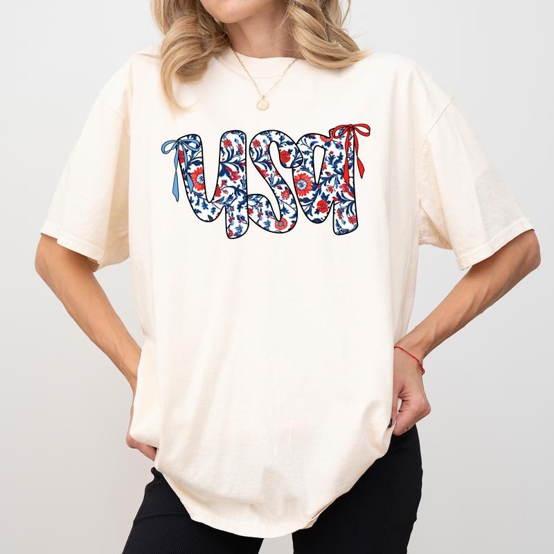 MAPTEES Coquette Bow USA Comfort Colors Shirt Coquette 4th July Floral United State America Independence Day Shirt Shirt Hoodie Sweatshirt