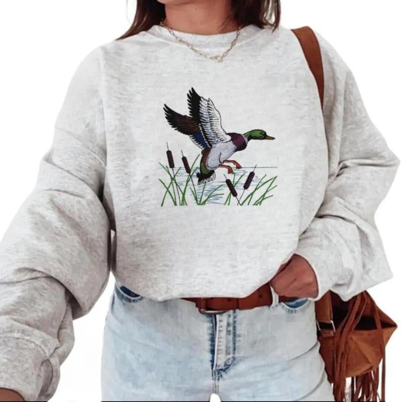 Mallard And Cattails Unisex Sweatshirt Hunting Season 2025 Vintage Shirt Hoodie Unisex | PrintMintTees.com