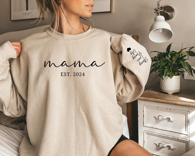 Mama Est Sweatshirt, Custom Mama Sweatshirt with Kid Name on Sleeve, Custom Mama Est Sweatshirt, Custom Mom Sweatshirt,...