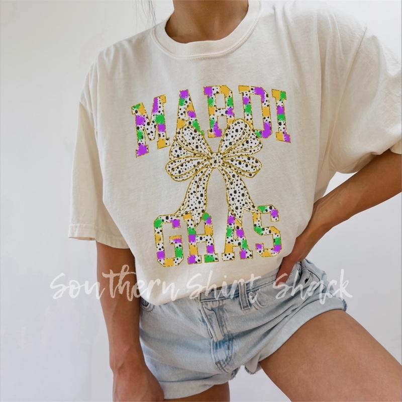 Mardi Gras Brush Stroke | Ivory comfort colors t shirt Hoodie Sweatshirt | PrintMintTees.com