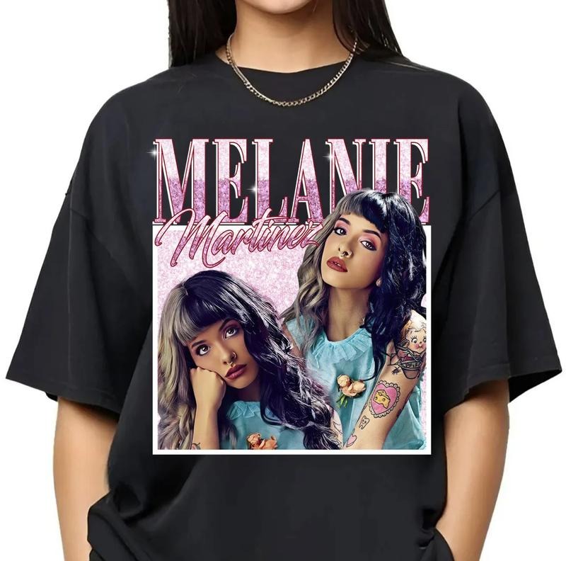 Melanie Martinez Shirt, Singer Shirt, American Singer Shirt, Portals Tour 2023 T-Shirt, Melanie Martinez Sweatshirt,...