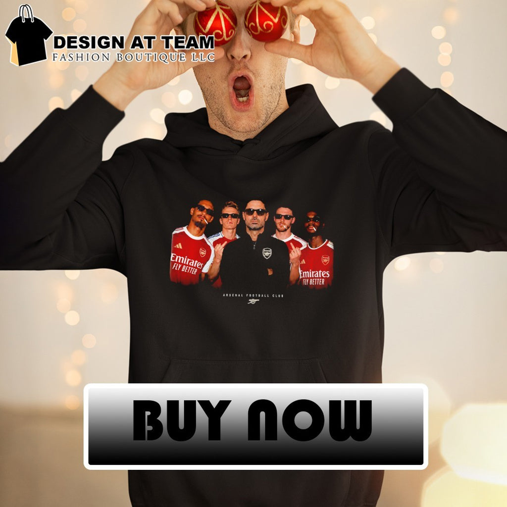 Mikel Arteta Bukayo Saka Martin middle finger smoking Arsenal FC 2026 shirt