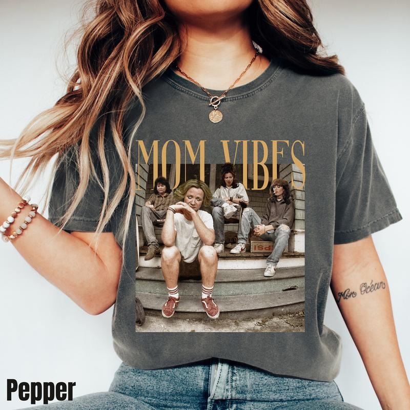 Mom Vibes Shirt, Thug Mom T-Shirt, Retro Sitcom Mom Vibes, 90's Mom Vibes Shirt, Mom Life, Trendy Mom, Viral Mom Vibes...