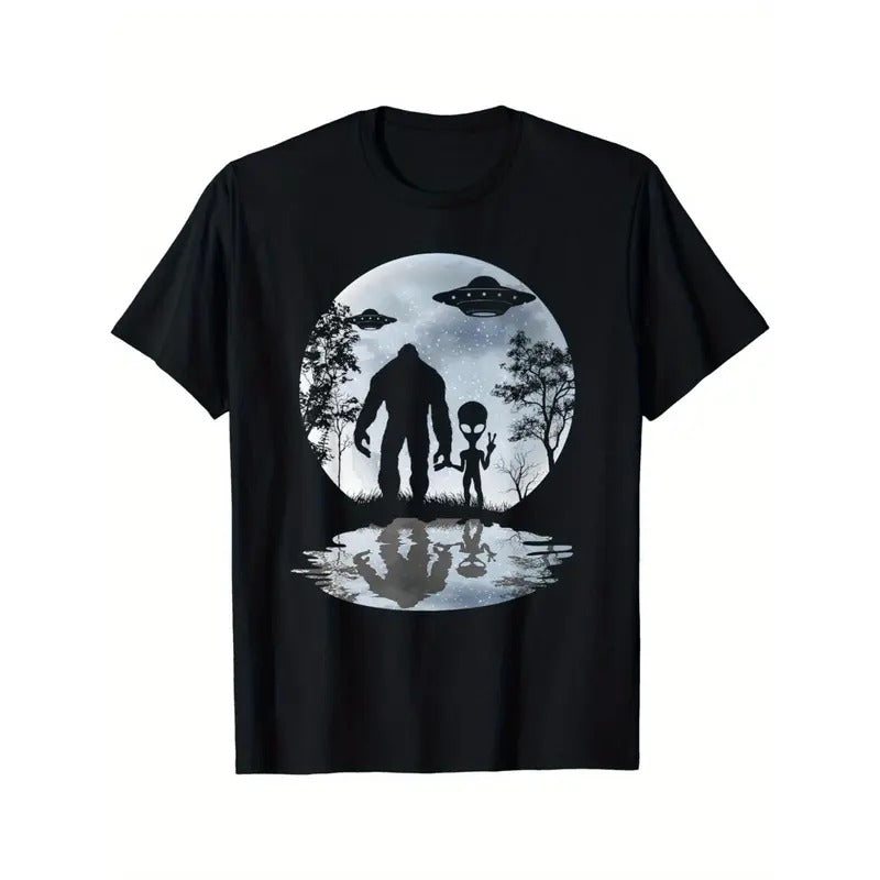Moon Sasquatch UFO Extraterrestrial Print Men's Cotton T-shirt, Stylish Soft Comfy Summer Tee Made in USA Hoodie Sweatshirt