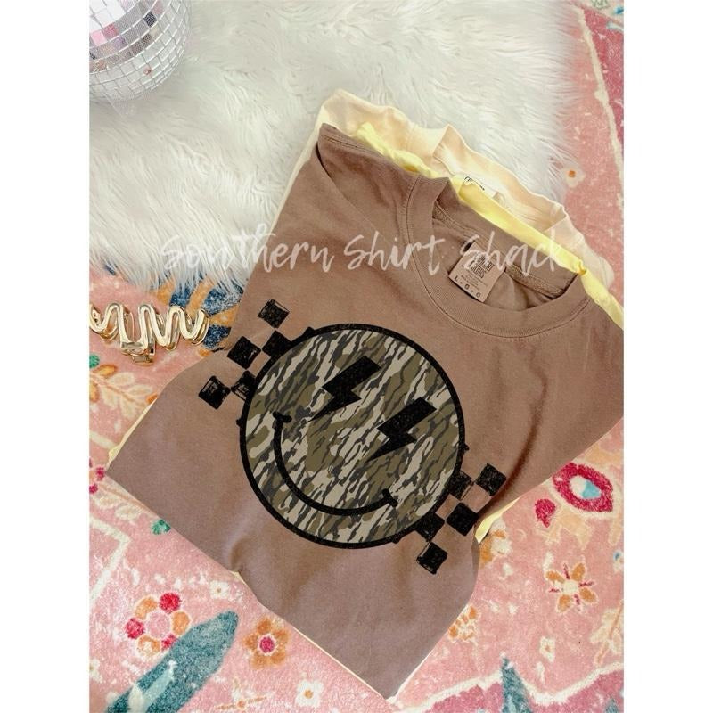 Mossy Camo Smiley T shirt  | Espresso comfort colors T shirt top Hoodie Sweatshirt | PrintMintTees.com
