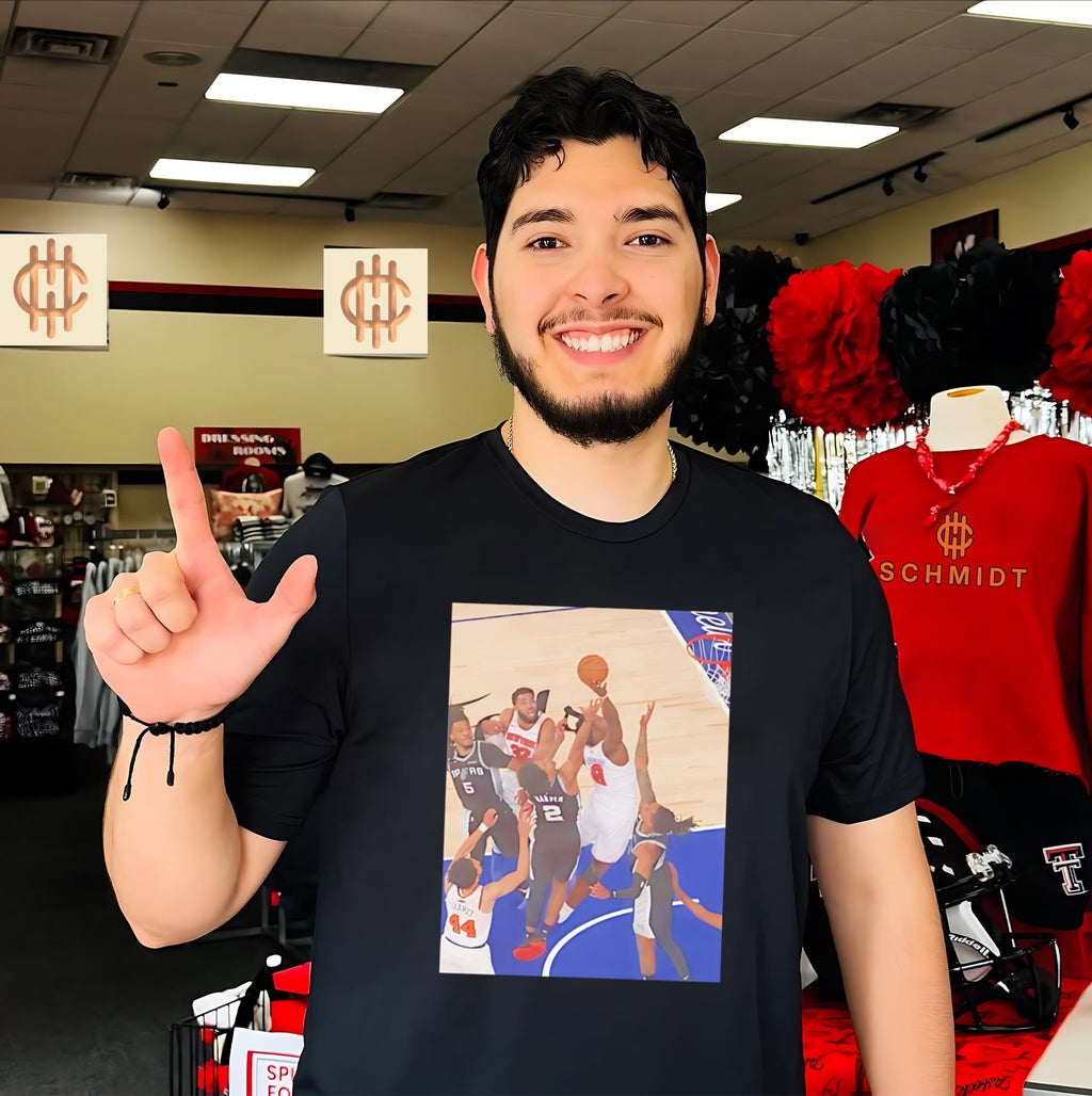 NY Knick vs San Antonio Spurs OG Anunoby the dunk shirt